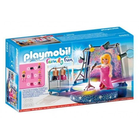 Playmobil Family Fun Cantante con Escenario