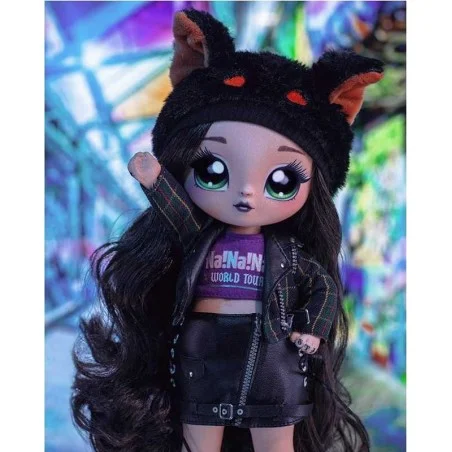 Na! Na! Na! Surprise Teens Doll Rebel Dare