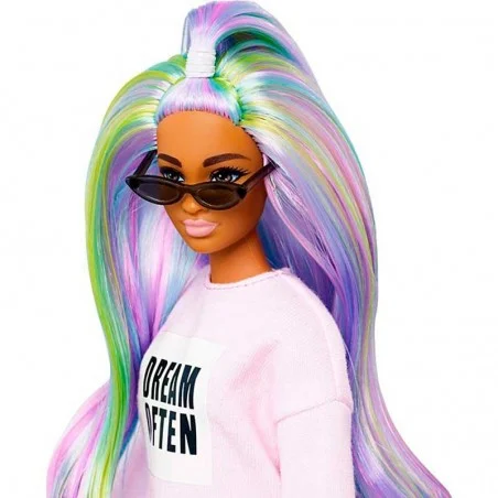 Barbie Fashionistas Dream Often