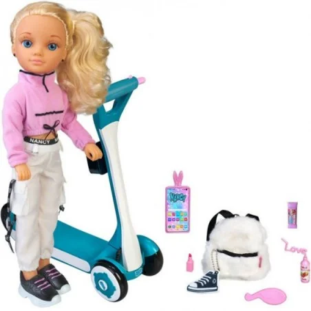 Nancy Un Día con mi Patinete Nancy Un Día con mi Patinete