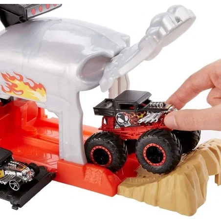 Hot Wheels Monster Truck Team Bone Shaker