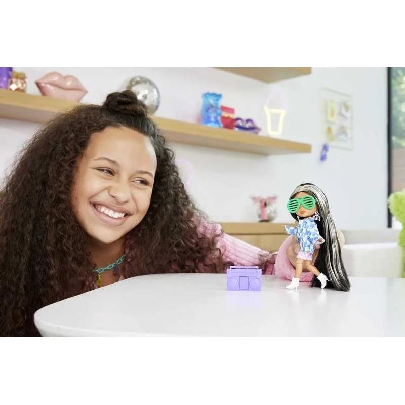 Barbie Extra Minis con Mechas