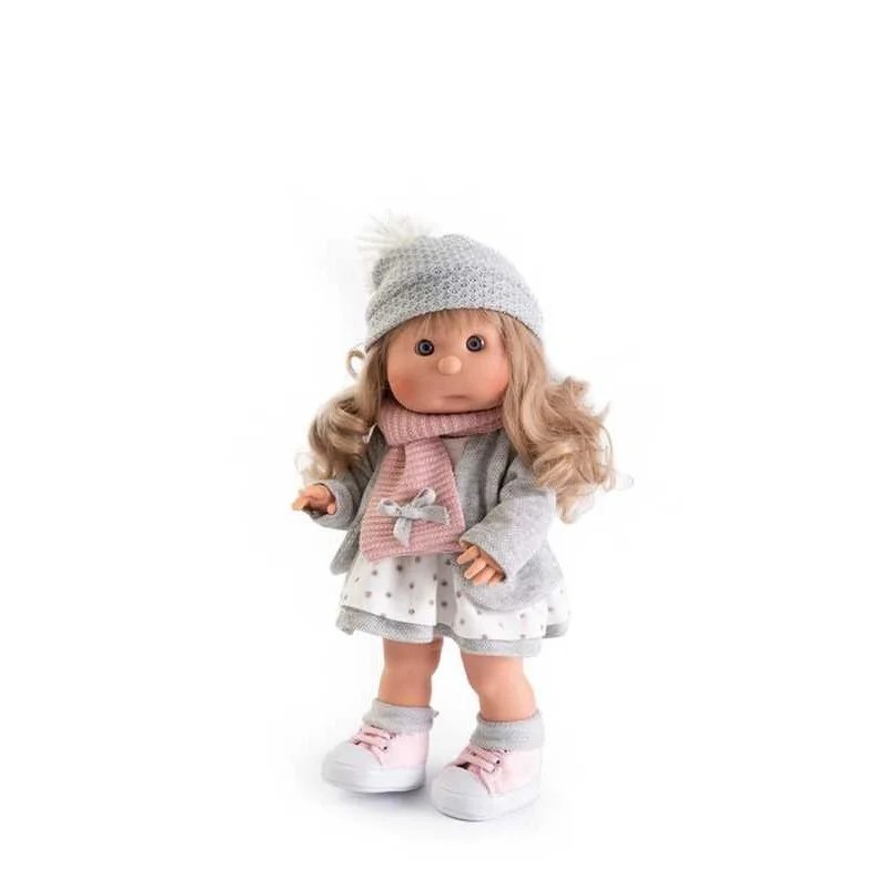 Muñecas Antonio Juan Iris Invierno con Bufanda